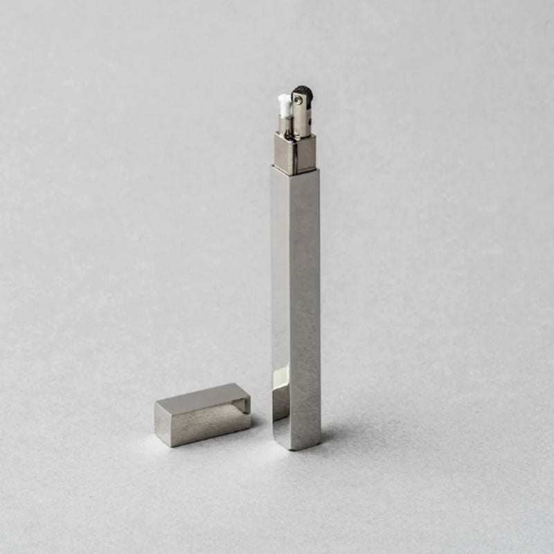 Queue Metal Silver Lighter